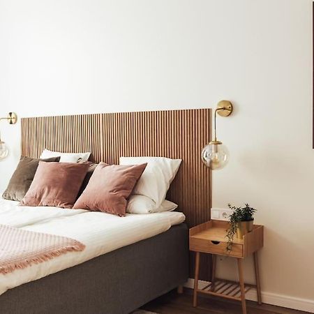 Avotu New And Cozy Place Riga Bagian luar foto